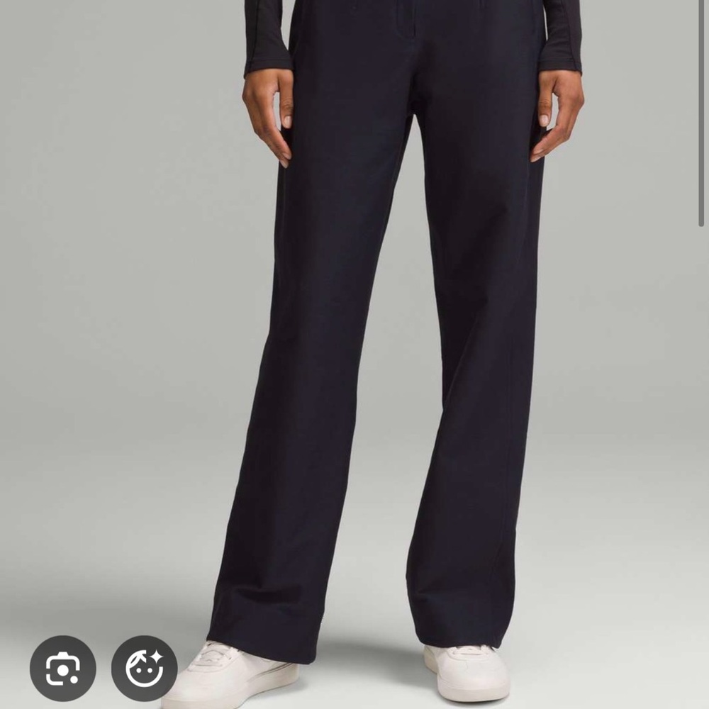 NWT Lululemon Utilitech Relaxed-Fit Mid-Rise Trouser size 6 black night